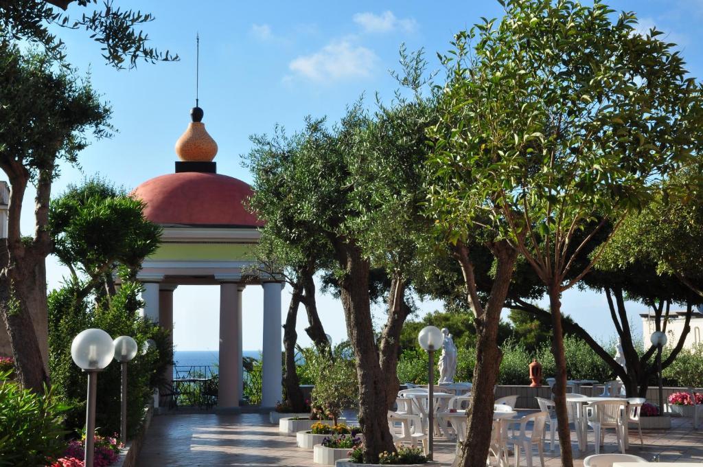 Hotel Terme Rosaleo Casamicciola Terme Eksteriør bilde